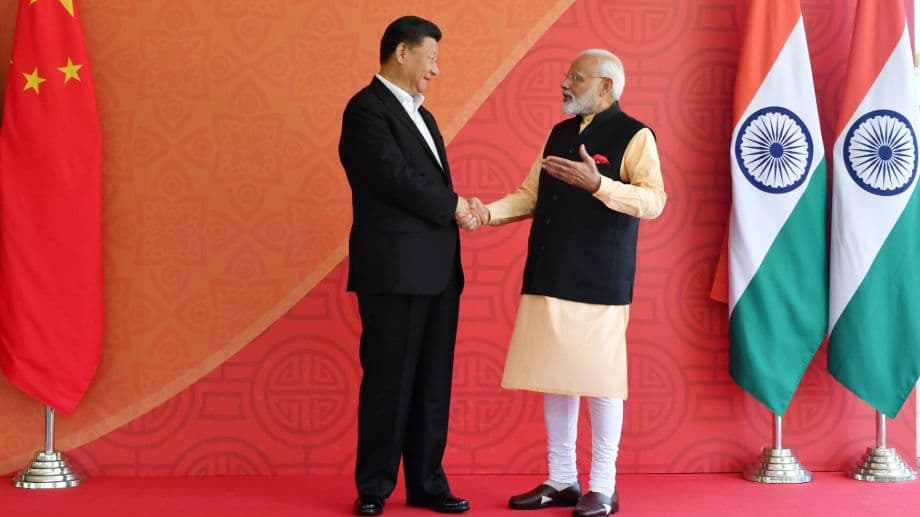 मोदी : भारत की सरज़मीन की ओर आँख उठाने वालों को मिला क़रारा जवाब